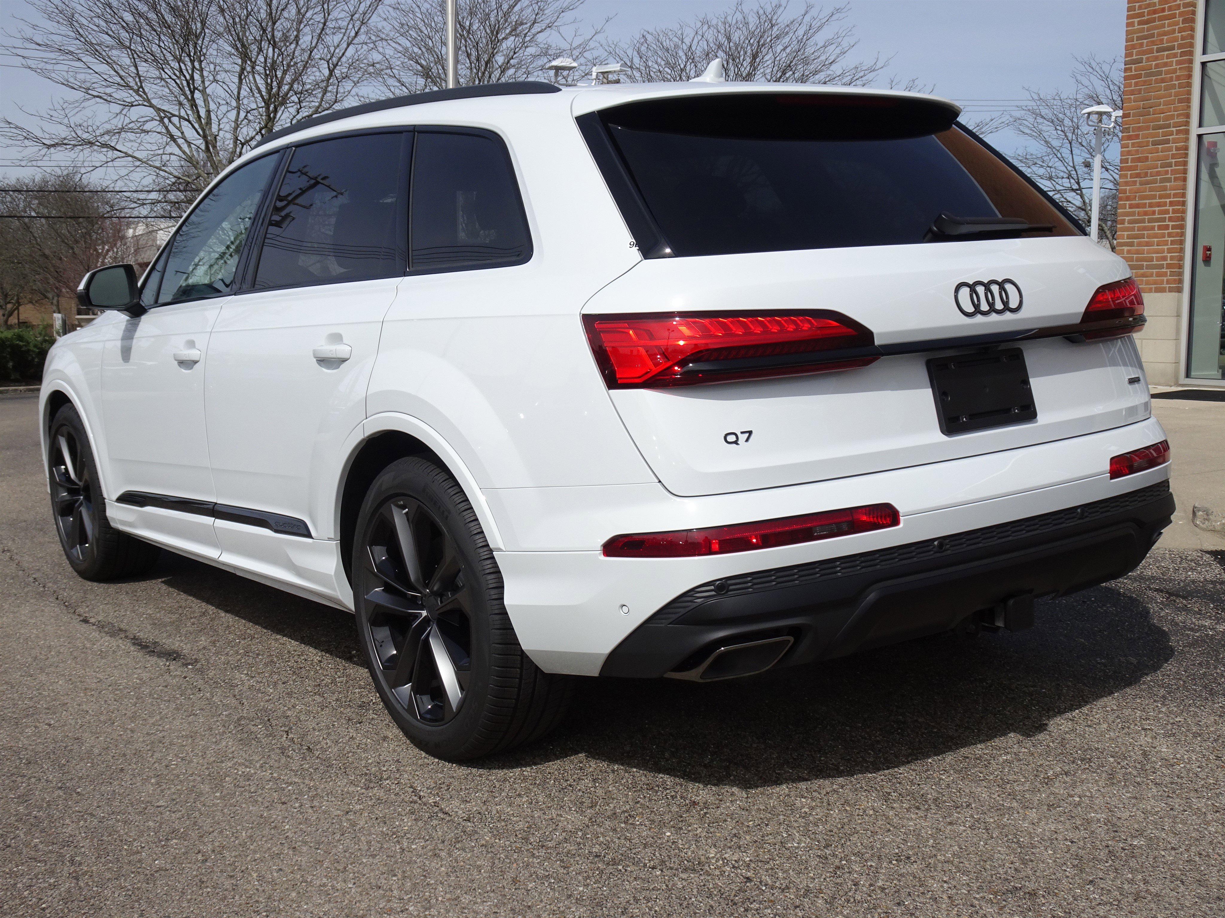 New 2026 Audi Q7 3.0T Premium Plus AWD/4WD image 3
