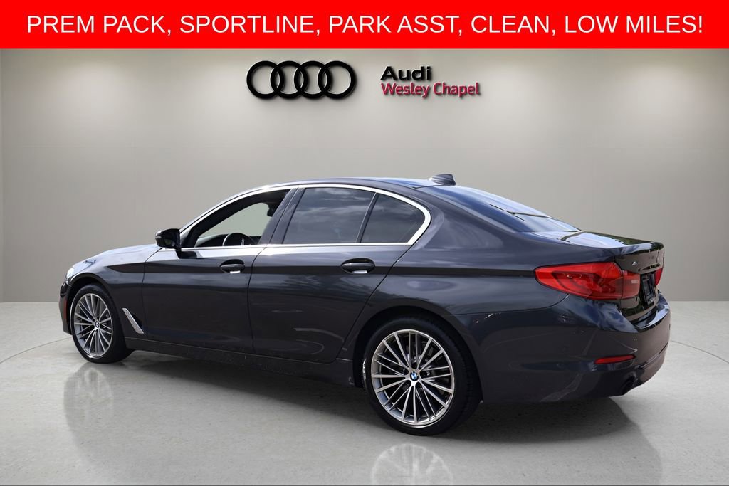 Used 2020 BMW 530i xDrive w/ Premium Package AWD/4WD image 3