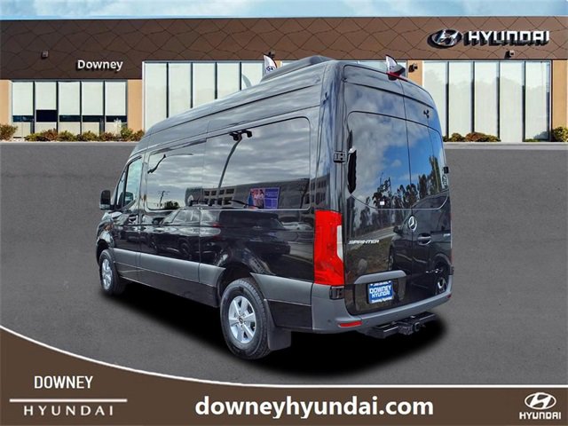 Used 2023 Mercedes-Benz Sprinter 2500 image 4