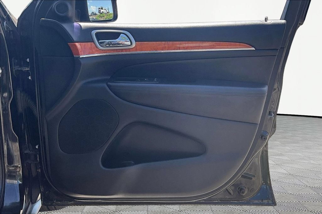 Used 2012 Jeep Grand Cherokee Overland AWD/4WD image 31