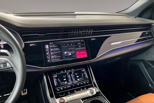 Certified 2025 Audi RS Q8 performance AWD/4WD image 9