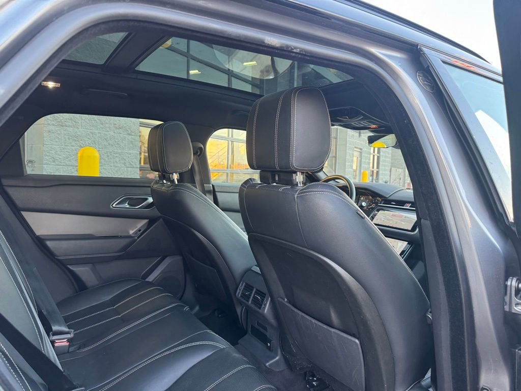 Used 2020 Land Rover Range Rover Velar S image 41