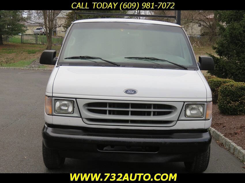 Used 2002 Ford E-150 and Econoline 150 RWD image 5