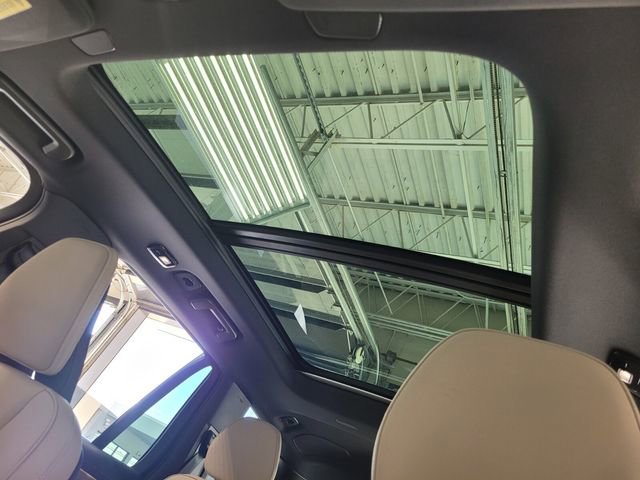 New 2026 Volvo XC90 B6 Plus w/ Protection Package Premier AWD/4WD image 7