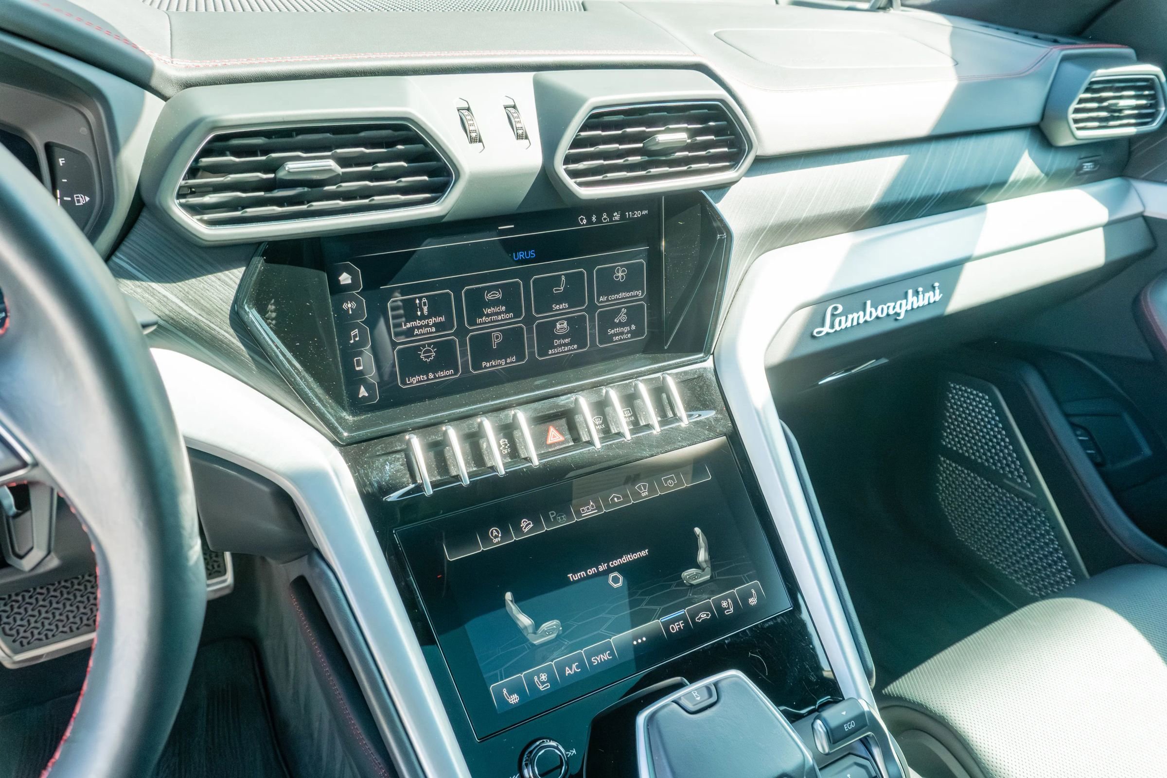 Used 2021 Lamborghini Urus image 67