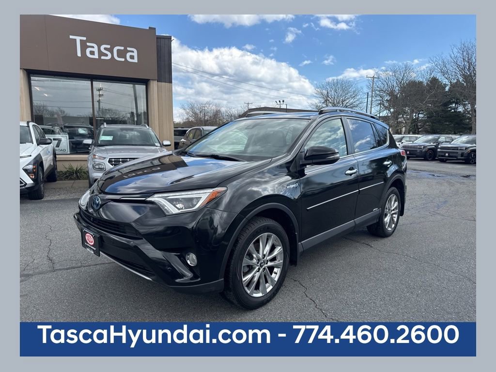 Used 2017 Toyota RAV4 Limited image 1