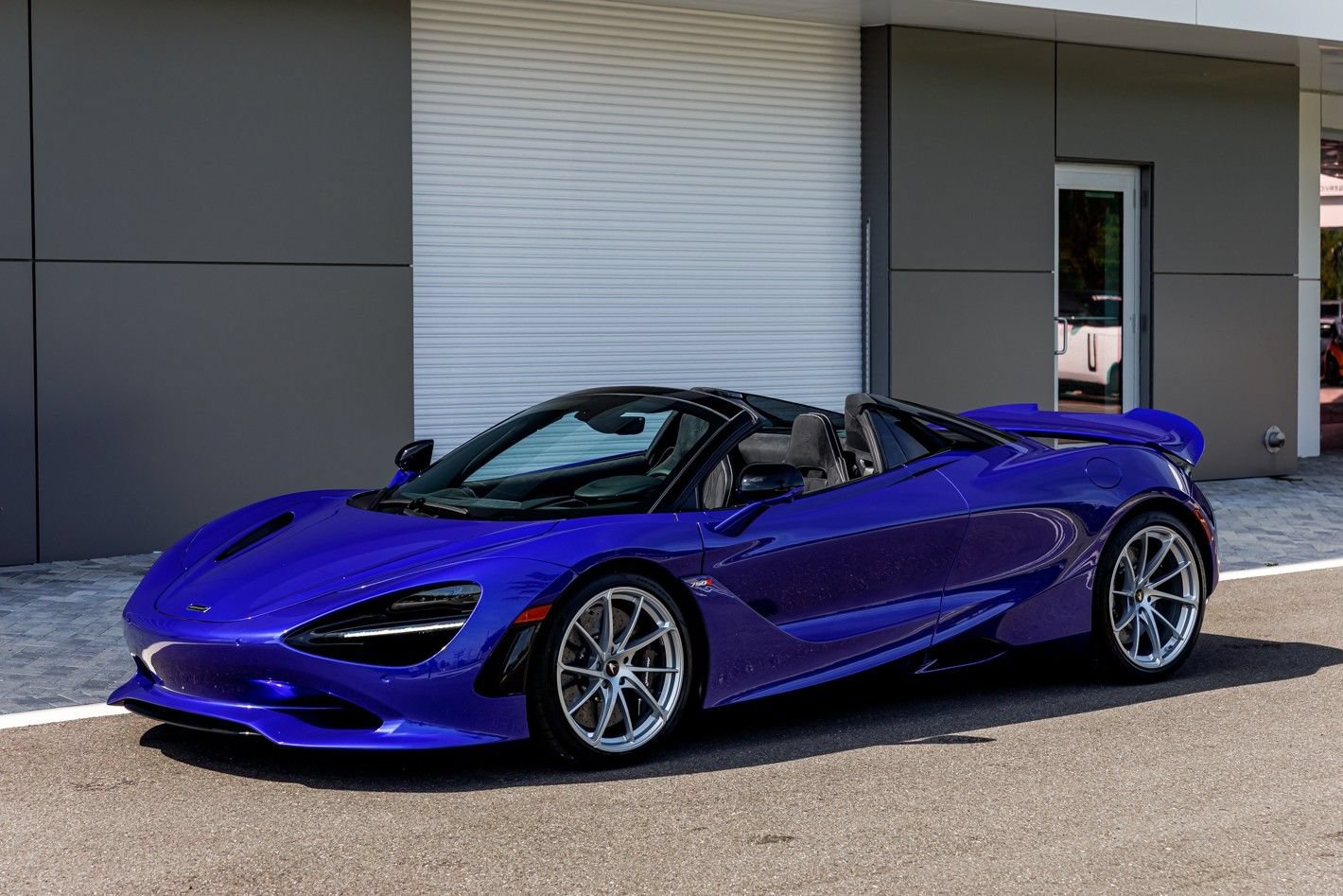 New 2026 McLaren 750S Spider RWD image 5