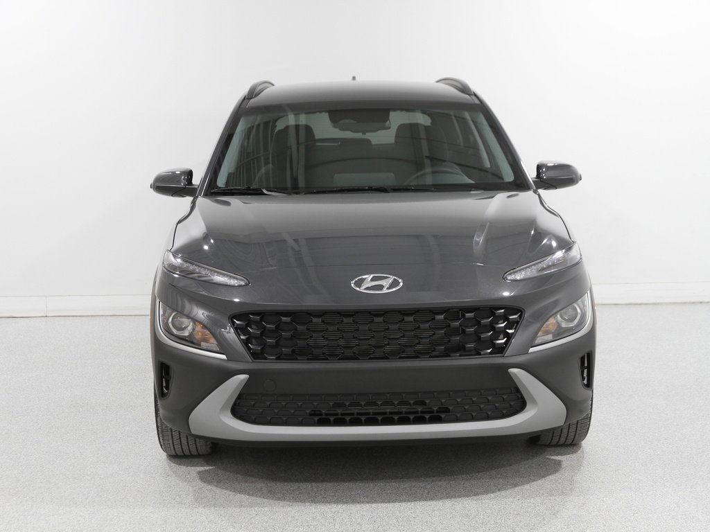 Used 2023 Hyundai Kona SEL image 2