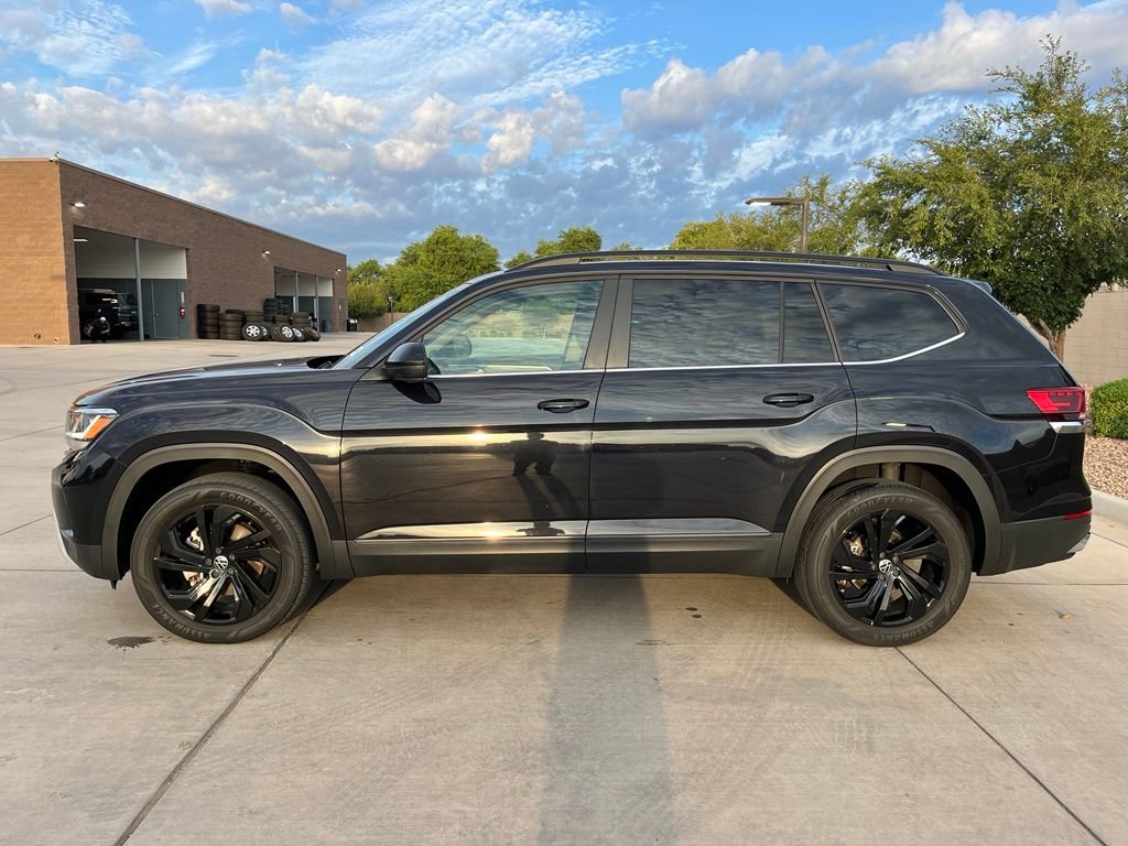 Used 2022 Volkswagen Atlas SE w/ Panoramic Sunroof Package AWD/4WD image 11