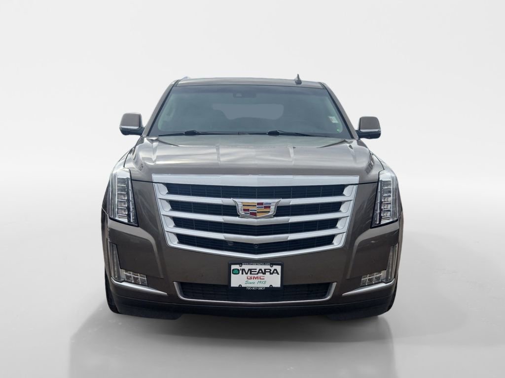 Used 2016 Cadillac Escalade Premium image 10