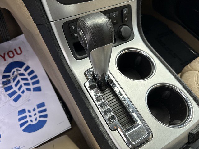 Used 2011 GMC Acadia SLT image 20