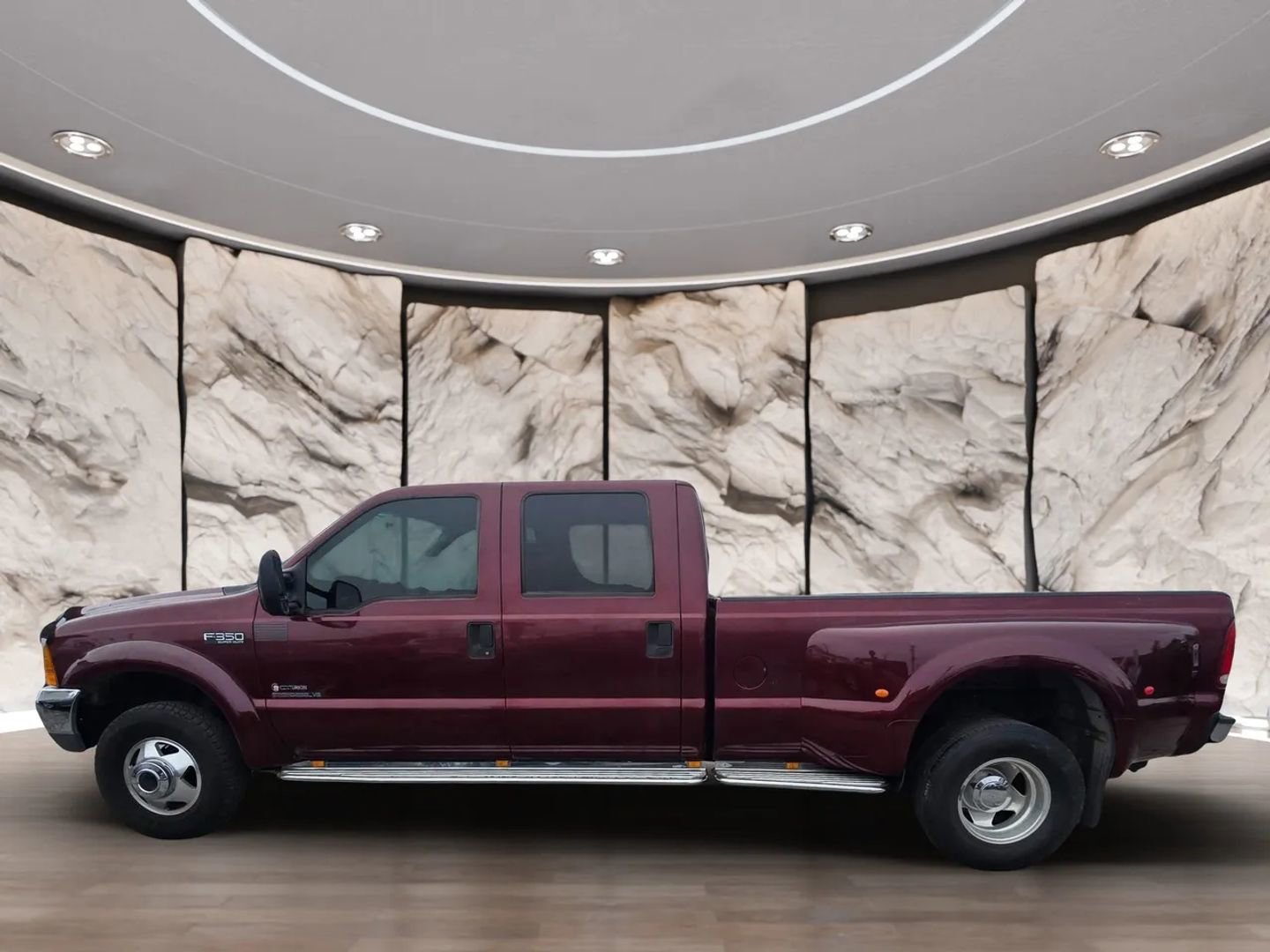 Used 2000 Ford F350 XL image 4