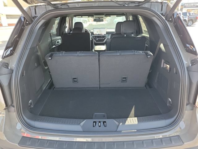 New 2026 Ford Explorer Tremor w/ Tremor Ultimate Package AWD/4WD image 5