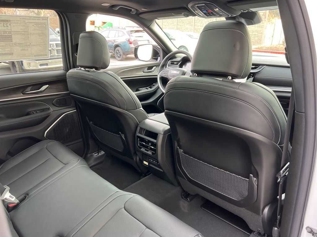 New 2026 Jeep Grand Cherokee Limited image 26