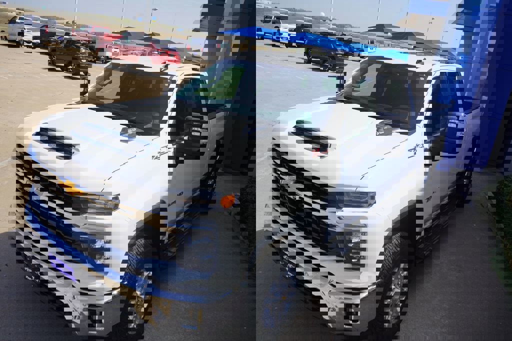 New 2026 Chevrolet Silverado 2500 LT w/ All Star Edition image 15