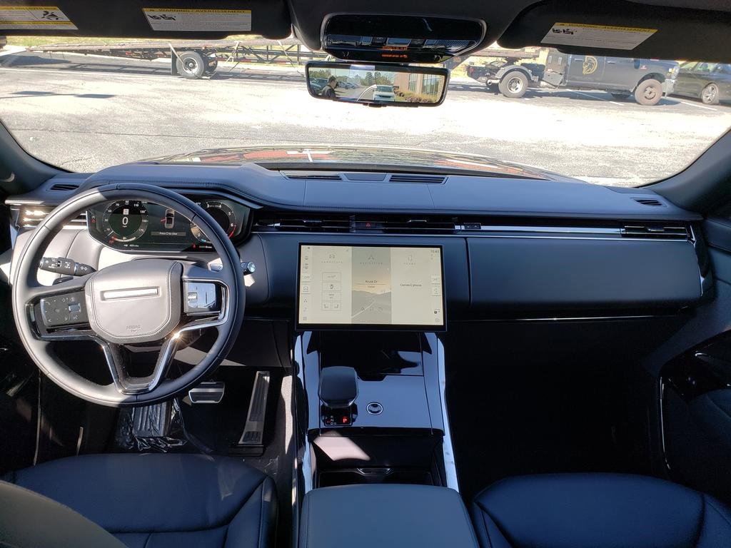 New 2025 Land Rover Range Rover Sport Dynamic SE image 13