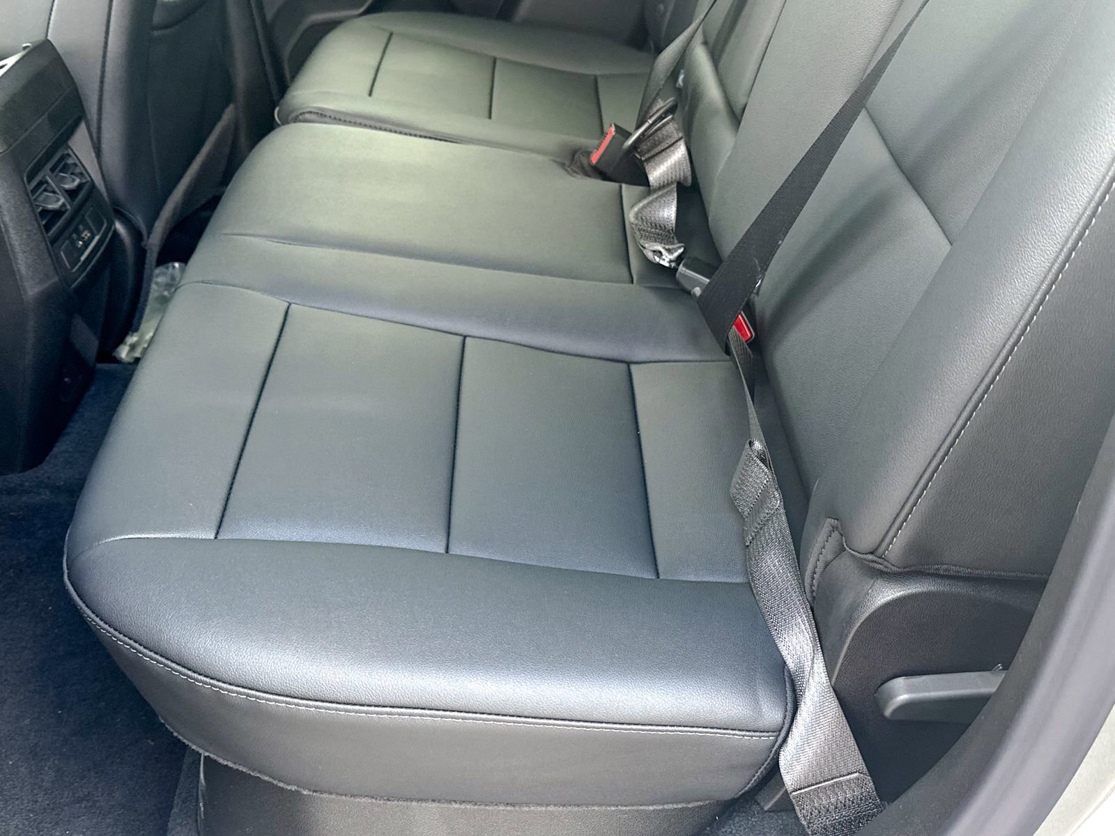 New 2026 Chevrolet Colorado LT w/ LT Convenience Package image 18