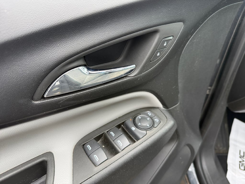 Used 2023 Chevrolet Equinox LT AWD/4WD image 20