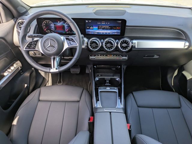 New 2026 Mercedes-Benz GLB 250 image 17