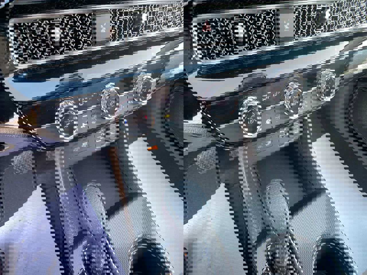 Used 2023 Honda Civic LX image 18