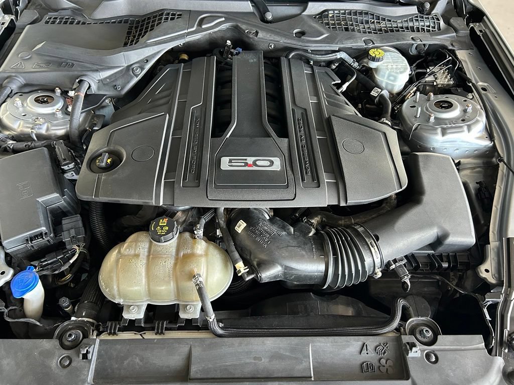 Used 2023 Ford Mustang GT RWD image 9