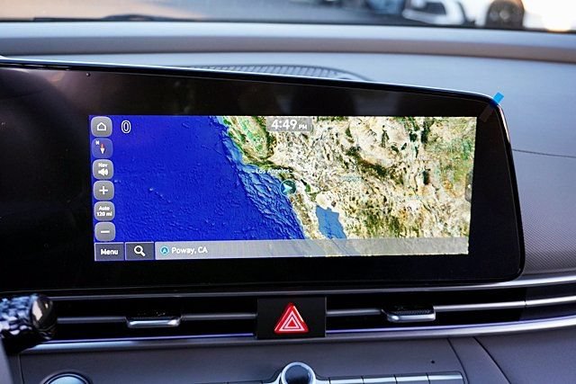 New 2026 Hyundai Elantra Sport FWD image 28
