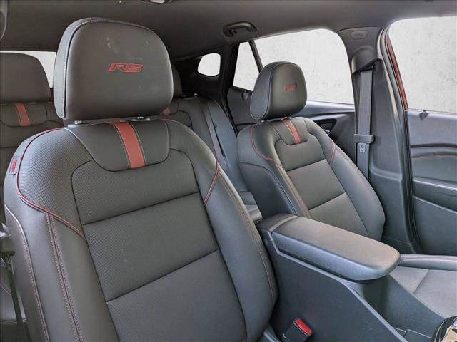 Used 2025 Chevrolet Trax RS w/ Driver Confidence Package FWD image 17