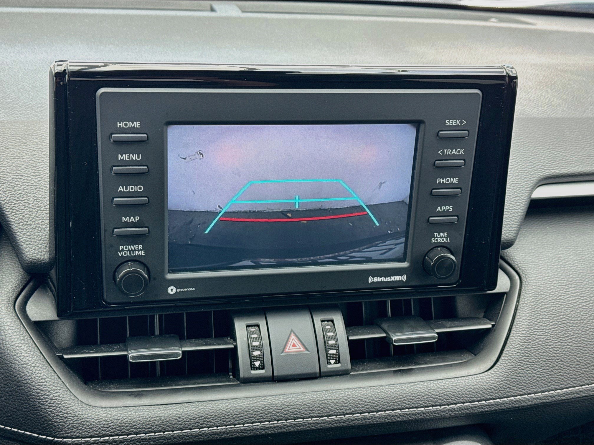 Used 2022 Toyota RAV4 XLE Premium FWD image 10