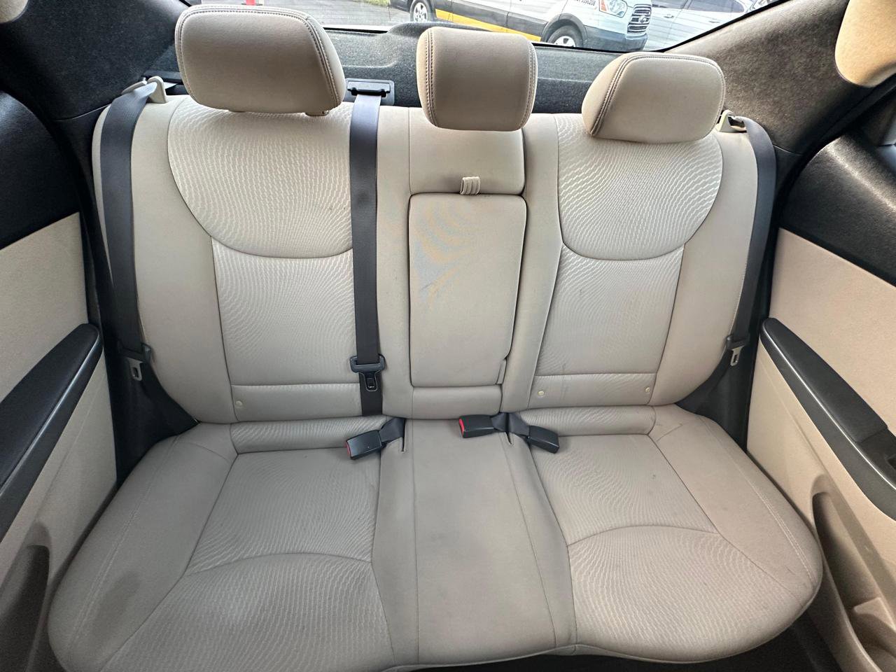Used 2016 Hyundai Elantra SE w/ Option Group 02 FWD image 11