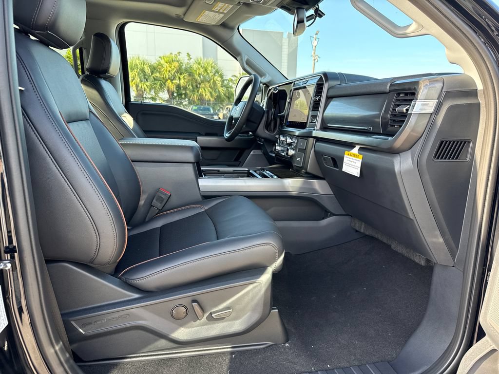 New 2027 Ford F250 Lariat w/ Black Appearance Package AWD/4WD image 23