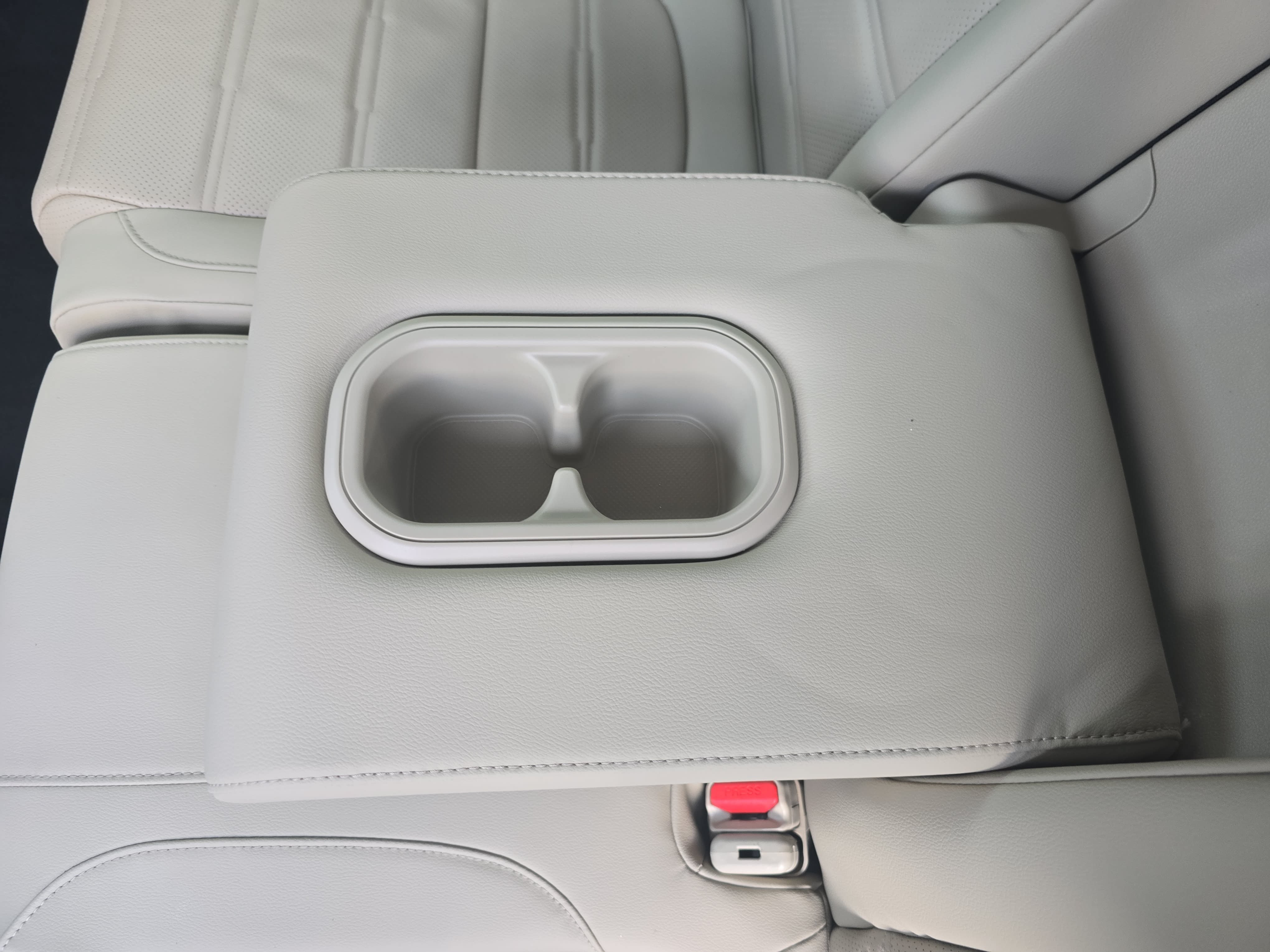 Used 2019 Honda CR-V Touring image 14