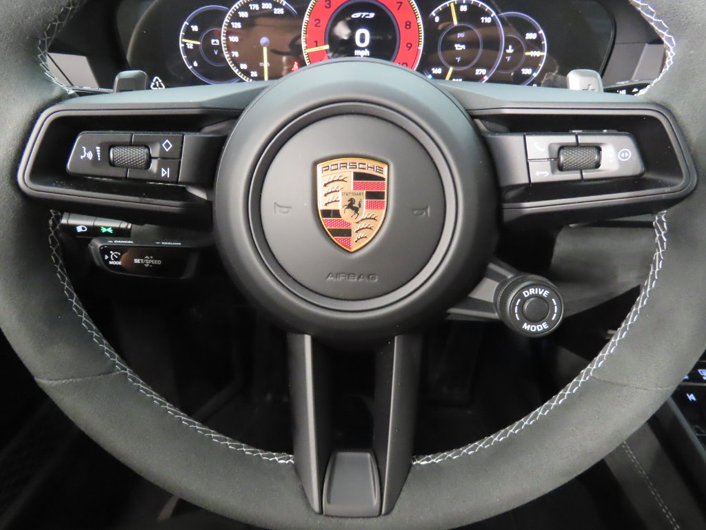 Certified 2026 Porsche 911 GT3 RWD image 18