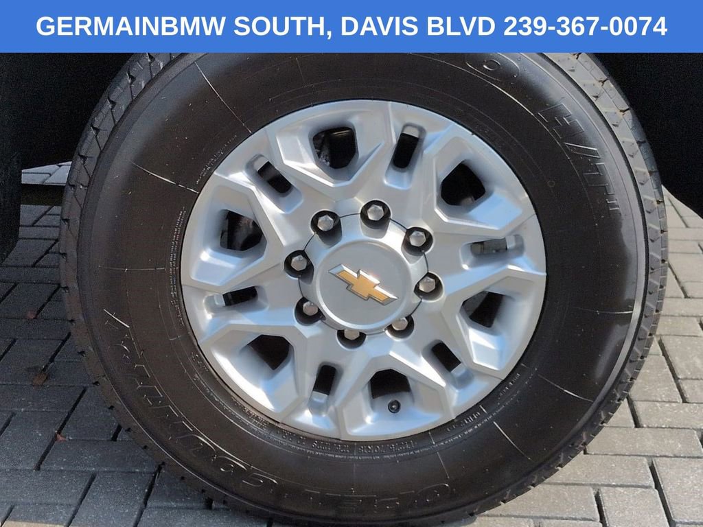 Used 2022 Chevrolet Silverado 2500 LTZ w/ LTZ Plus Package image 12