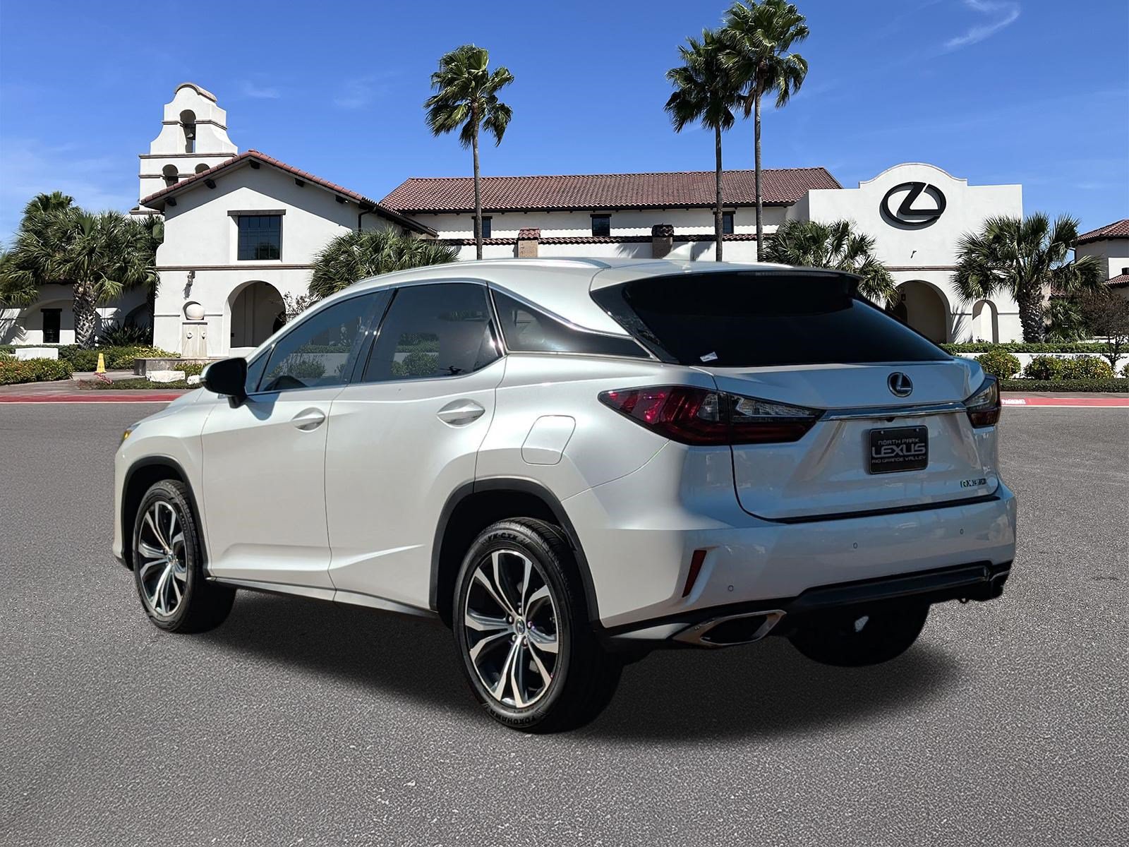 Used 2018 Lexus RX 350 FWD w/ Premium Package image 4
