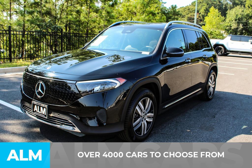 Used 2024 Mercedes-Benz EQB 250+ image 3