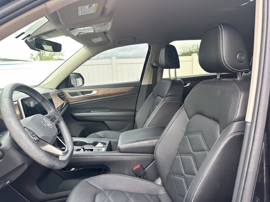 Used 2024 Volkswagen Atlas SE FWD image 39