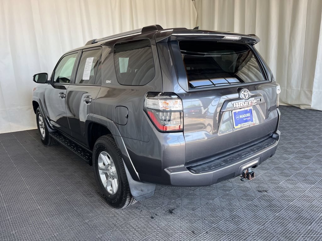 Used 2020 Toyota 4Runner SR5 AWD/4WD image 29
