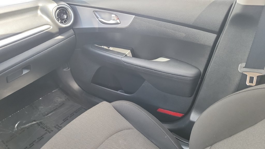 Used 2024 Kia Forte LXS FWD image 13