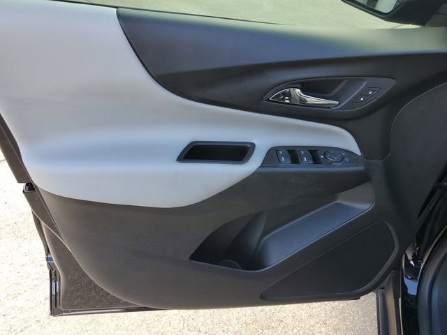 Used 2024 Chevrolet Equinox LS w/ LS Convenience Package image 17