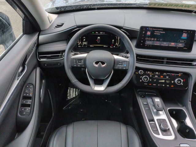 Used 2026 INFINITI QX60 Luxe w/ Cargo Package FWD image 17