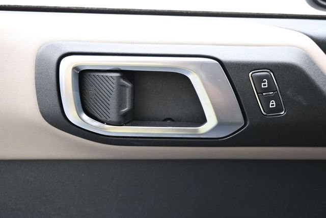 Certified 2024 Ford Bronco Wildtrak AWD/4WD image 14
