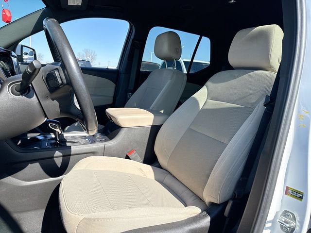 Used 2022 Chevrolet Traverse LT AWD/4WD image 11