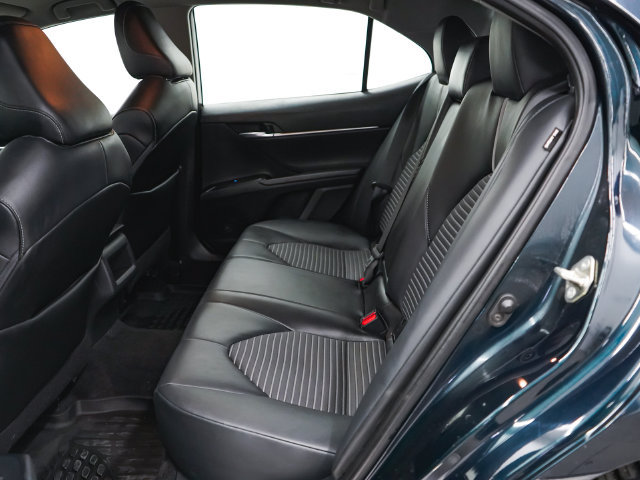 Used 2020 Toyota Camry SE w/ Convenience Package FWD image 36