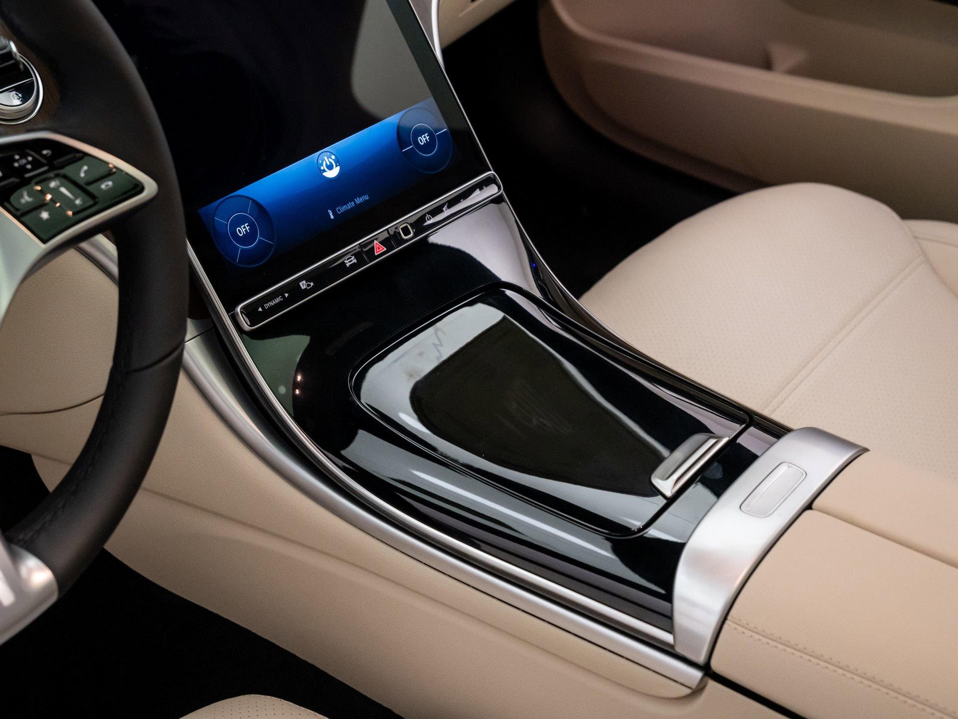 New 2026 Mercedes-Benz C 300 4MATIC Sedan image 12