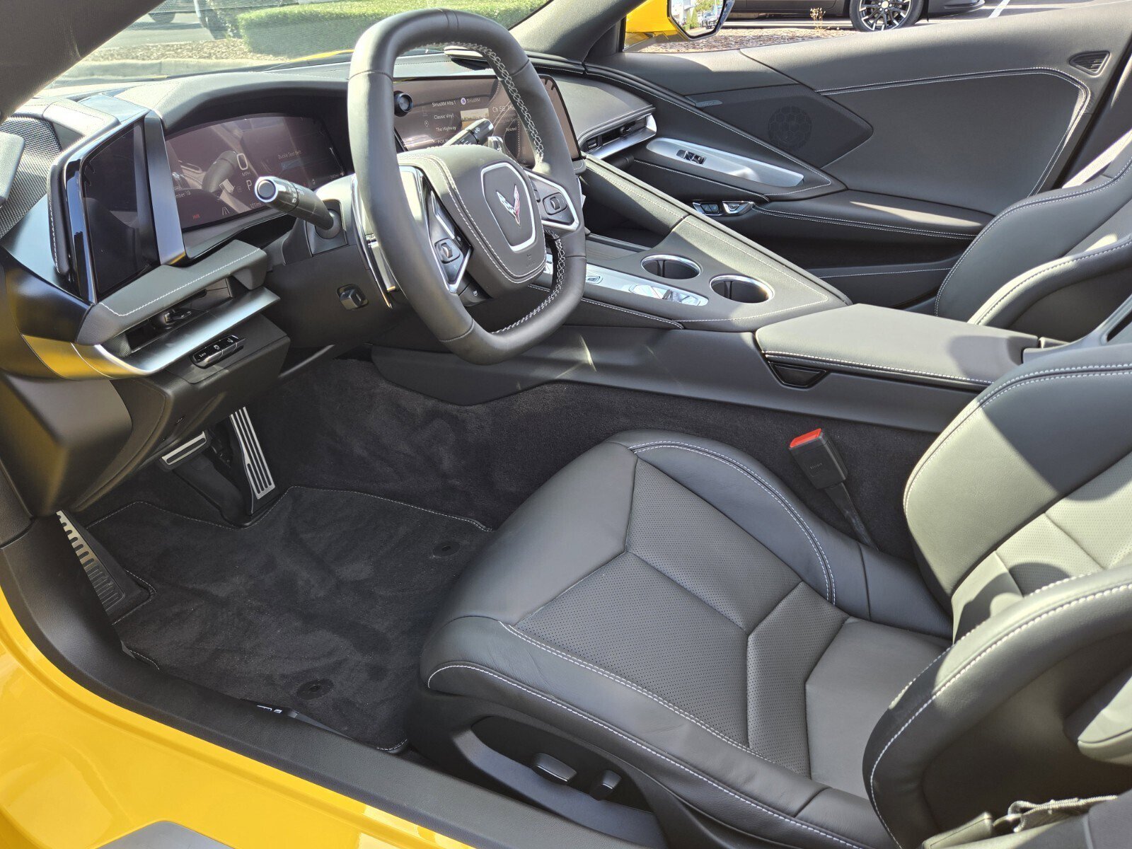 New 2026 Chevrolet Corvette Stingray Convertible w/ 1LT image 5