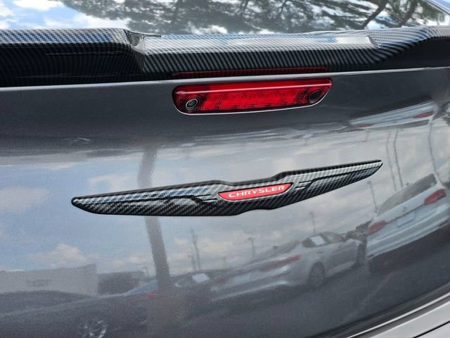 Used 2023 Chrysler 300 S RWD image 15