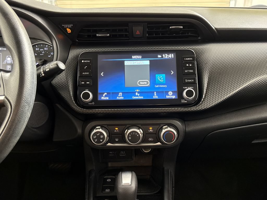 Used 2024 Nissan Kicks SV w/ Interior Electronics Package FWD image 19
