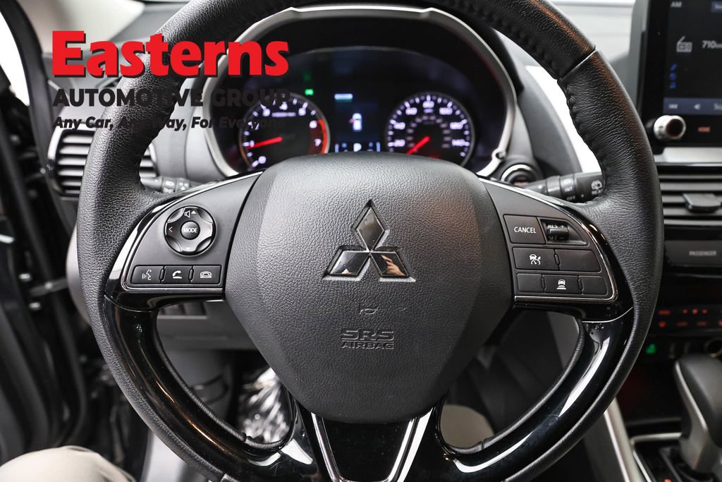 Used 2024 Mitsubishi Eclipse Cross SEL AWD/4WD image 10