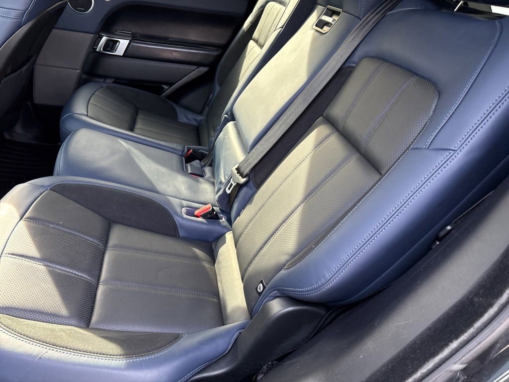 Used 2019 Land Rover Range Rover Sport HST image 10