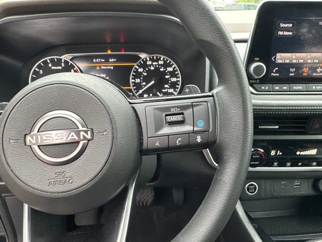 Used 2023 Nissan Rogue SV AWD/4WD image 13